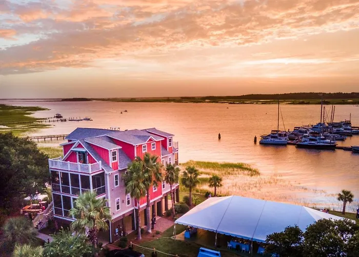 Folly Beach Hotels With Amazing Views