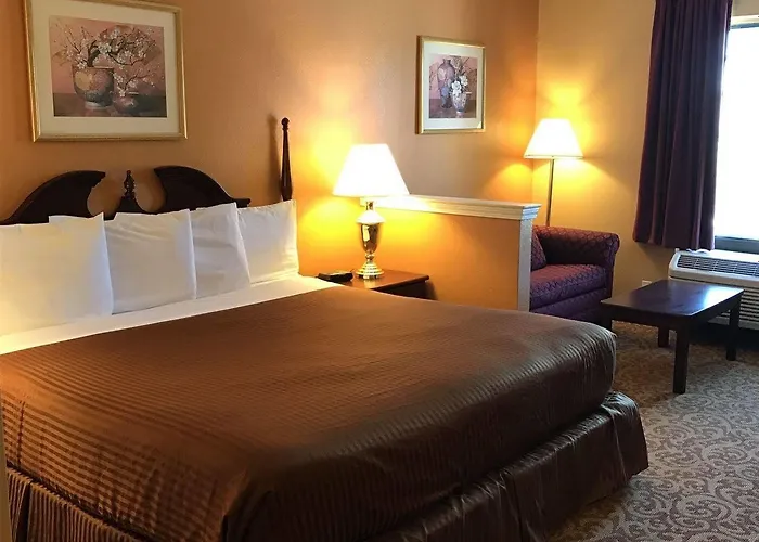 Pensacola Luxury Hotels